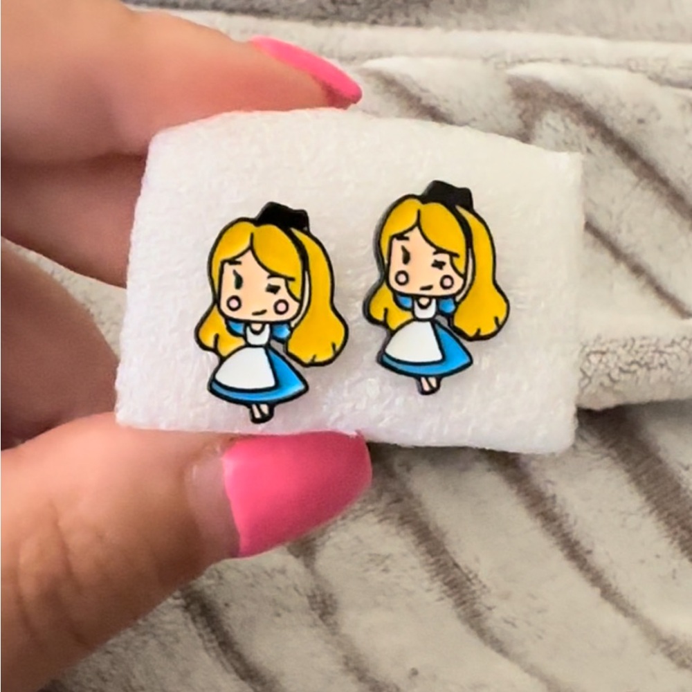 Alice in Wonderland Chibi Earrings